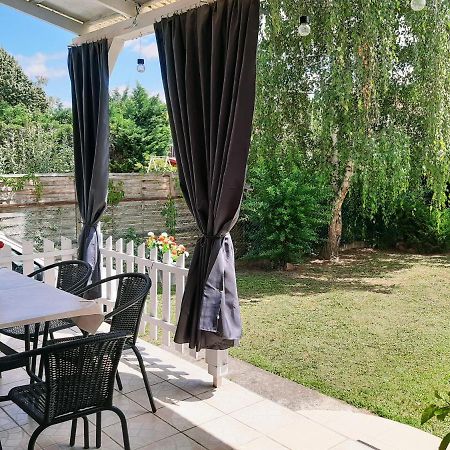 Holiday Home Balatonszarszo Dış mekan fotoğraf