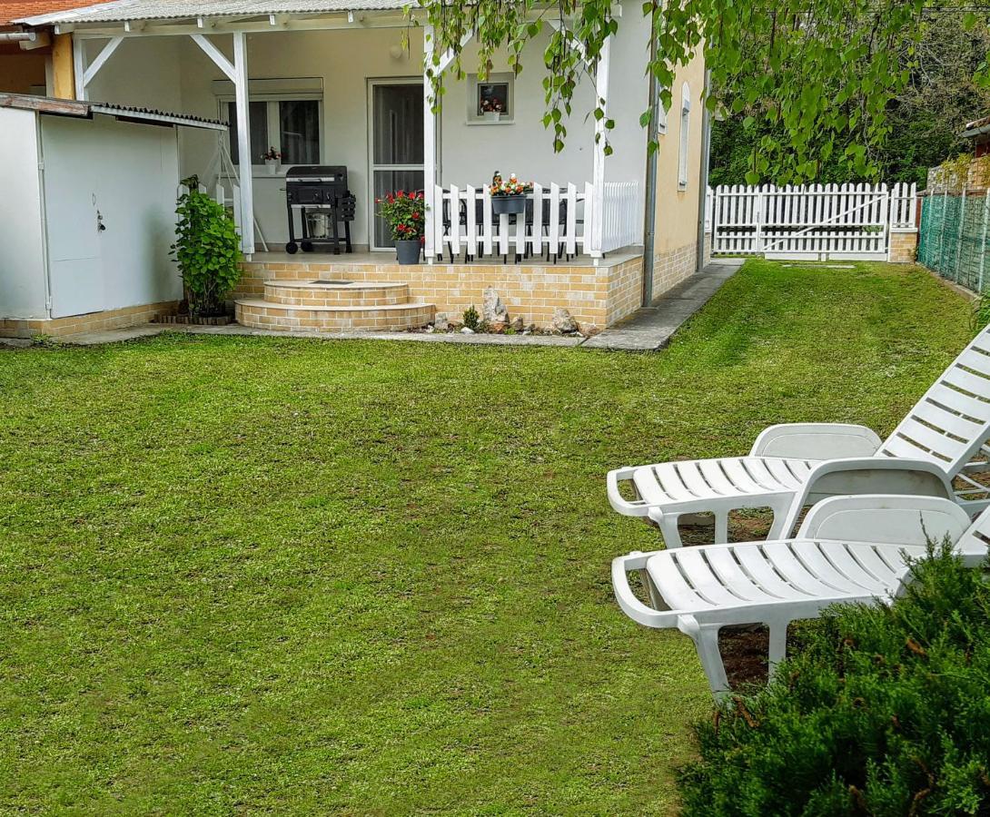 Holiday Home Balatonszarszo Dış mekan fotoğraf