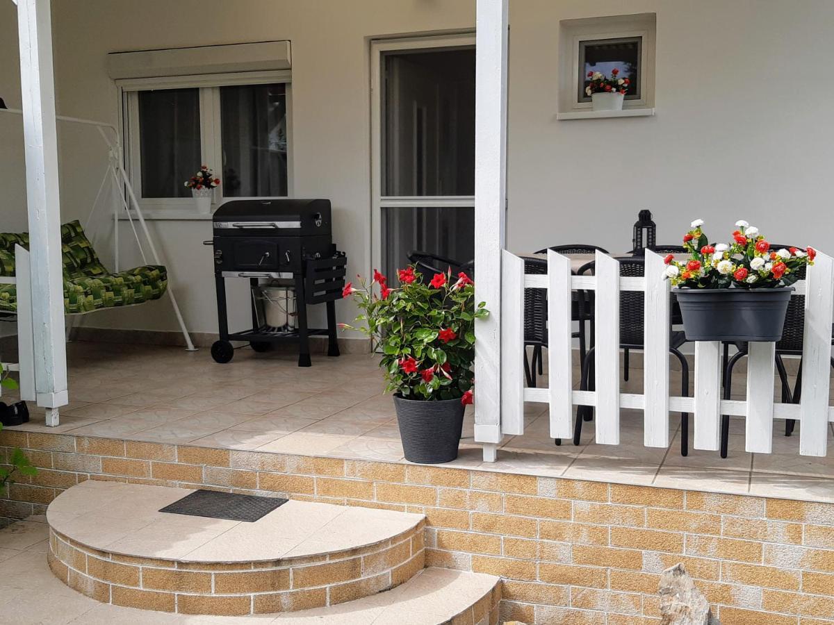 Holiday Home Balatonszarszo Dış mekan fotoğraf